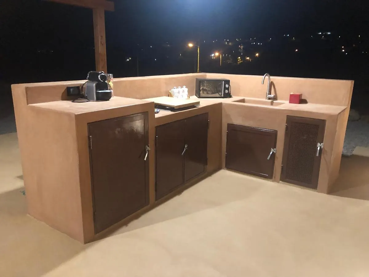 Villa Dammuso Rekhale con vista mare Scauri  Italia