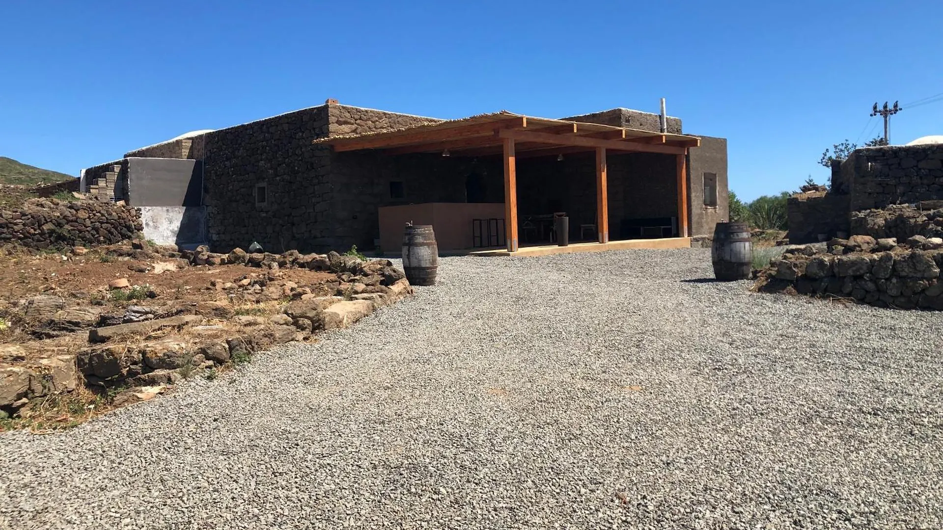 Villa Dammuso Rekhale con vista mare Scauri